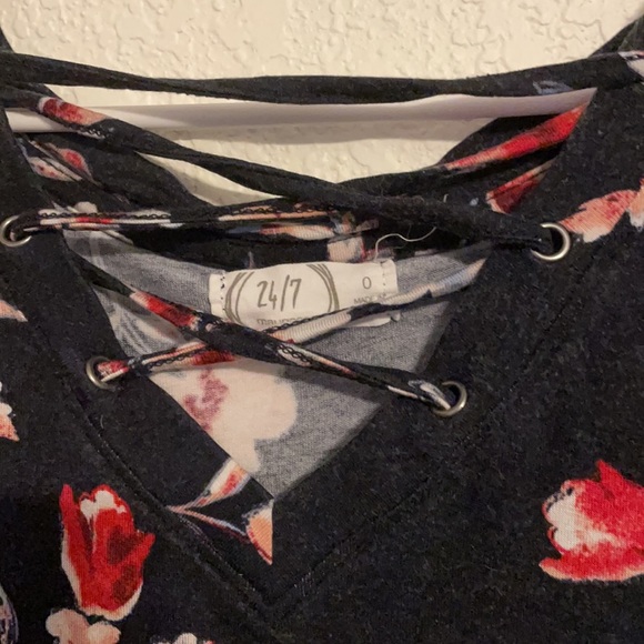 Size large - Picture 2 of 2